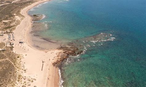 Playa Piedras Coloradas Aguas Tibias Y Mucho Sol Itr Onegro