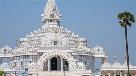 Shri Munisuvratswami Jain Navgraha Temple Nemmeli Tamil Nadu