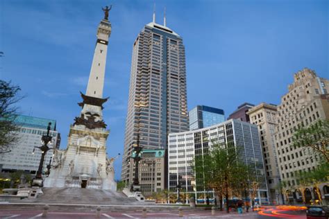 Monument Circle Indianapolis Indiana Stock Photo Download Image Now