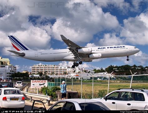 F GLZU Airbus A340 313X Air France Robert J Cijntje JetPhotos