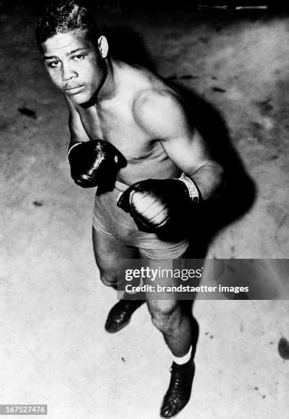 64 Joe Louis Vs Tommy Farr Photos And High Res Pictures Getty Images