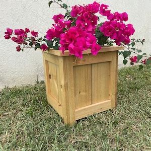 Picket Planter Wall Planter Cedar Box Garden Planter Herb Garden