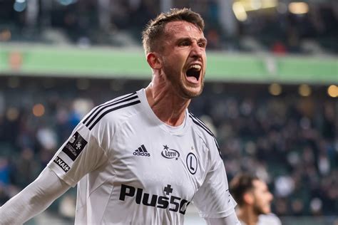 Thomas Pekhart może ominąć lecz Legia Warszawa AZ Alkmaar