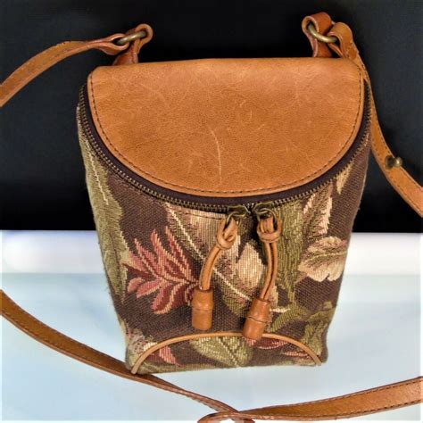 Tommy Bahama Crossbody Purse Tapestry Leather Half Bucket Bag Ebay In