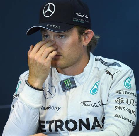 Formel 1 Droht Nico Rosberg Nach Crash Mit Lewis Hamilton Eine Strafe Welt