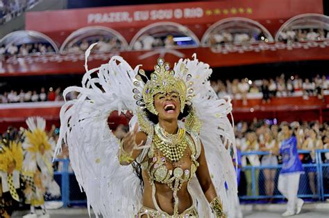 Fotos Desfile De Campeones Beija Flor Del Carnaval De Rio De Janeiro