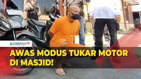 Kocak Pria Ini Tukar Motor Bututnya Di Masjid Alasannya Bikin Polisi