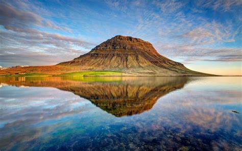 Fond D Cran X Px Des Nuages Islande Paysage La Nature