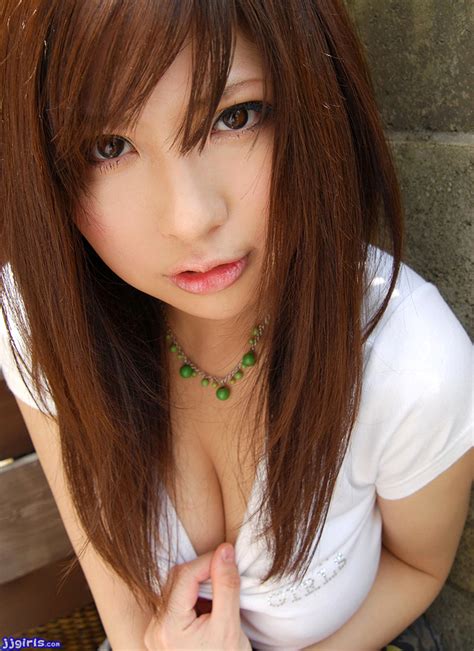 Thumbnow Japanese Babe Harumi Asano Erotic Photo