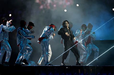 Jungkook Morgan Freeman At Qatar World Cup Opening Ceremony