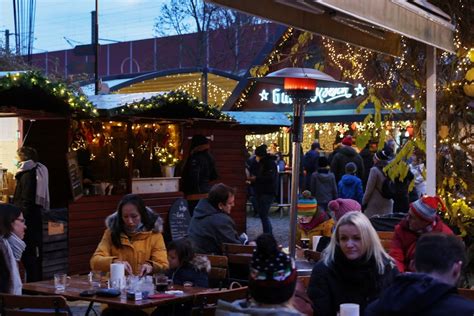 Karneval Köln Kult Kneipe Herbrands Trifft Harte Entscheidung Express