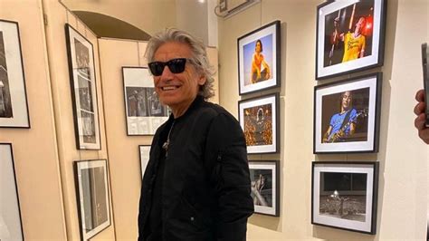 Luciano Ligabue A Sestri Levante Per La Mostra Fotografica Di Iotti