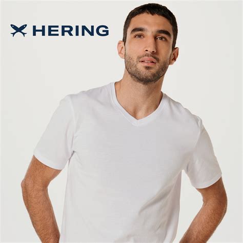 Camiseta Gola V Masculina Hering - Camiseta Hering Masculina Gola V manga curta world 100% Algodão ...