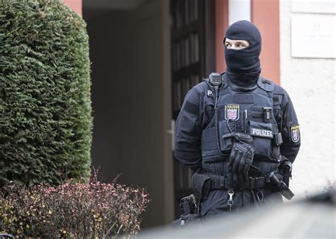 Germany Arrests 25 Suspected Of Planning To Overthrow Government