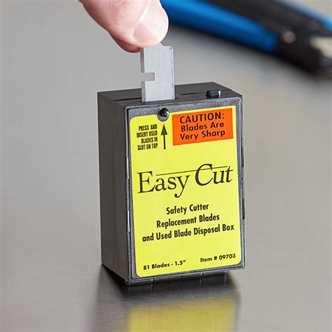 Garvey CUT-40470 Safety Cutter Blades and Disposal Compartment - 81/Pack