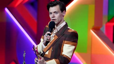 This Is How Harry Styles Just Surprised Fans Everywhere