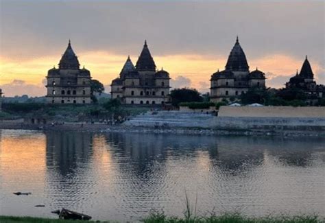 Madhya Pradesh Tourist Attractions: 15 Top Places to Visit | Travelbout