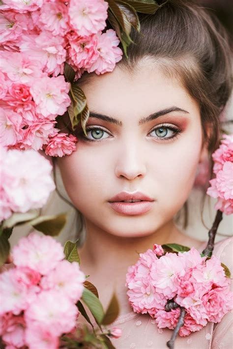 Beauty Girl Pink Portrait Photo Portrait Female Portrait Spring