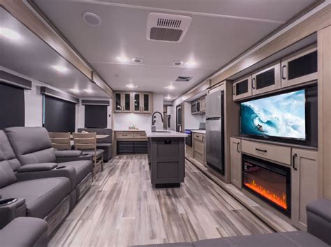 Grand Design Reflection Travel Trailer Reviews Floorplans Features Available Models