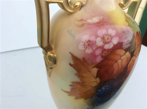 Antiques Atlas Antique Royal Worcester Fruit Vase By A Shuch