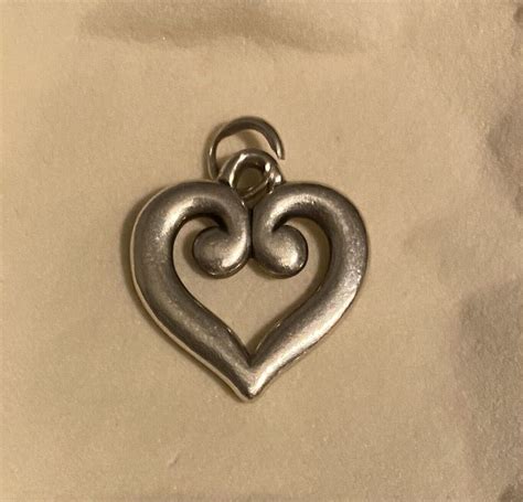 James Avery Sterling Silver Scrolled Heart Charm Gem