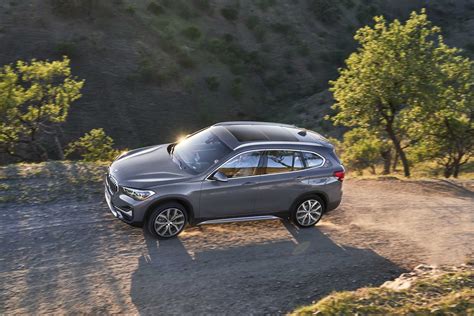 Der Neue BMW X1 Fahraufnahmen Exterieur Storm Bay Mit XLine