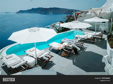 Oia Santorini Greece Image & Photo (Free Trial) | Bigstock