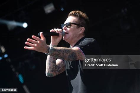 Mark Mcgrath Sugar Ray Music Photos And Premium High Res Pictures