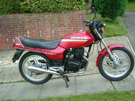 1985 Honda CB125T2 Moto ZombDrive