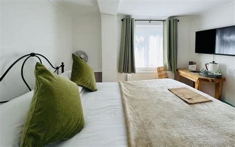 Cottage Lodge Hotel - New Forest - Up to 70% off | Voyage Privé