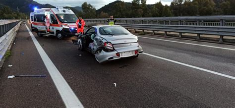 Scontro Frontale Sulla Nuova Due Feriti La Nuova Sardegna