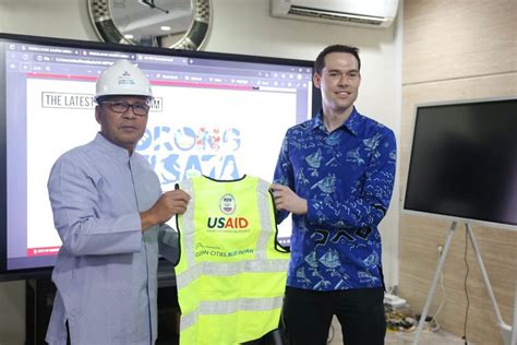 Usaid Dan Ccbo Kagum Dengan Aksi Warga Kelola Sampah Di Makassar