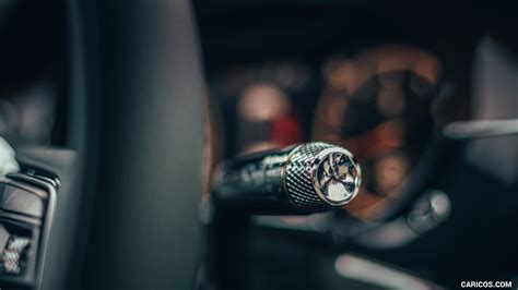 Bentley Flying Spur V8 | 2021MY | Interior, Detail