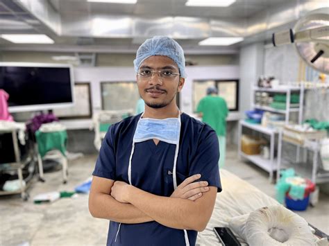 Gallery – Dr. Himanshu Neurosurgeon