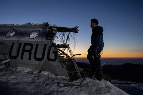 La Societ Della Neve Recensione Del Film Di Juan Antonio B