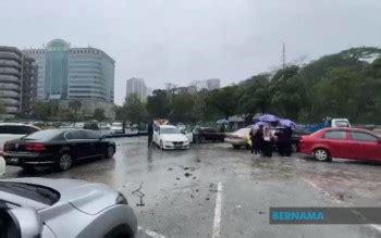 Bernama Kerajaan Johor Ambil Langkah Segera Atasi Banjir Kilat Di