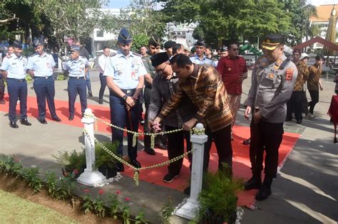 Danlanud Wiriadinata Monumen Pesawat Siai Marchetti Jadi Ikon