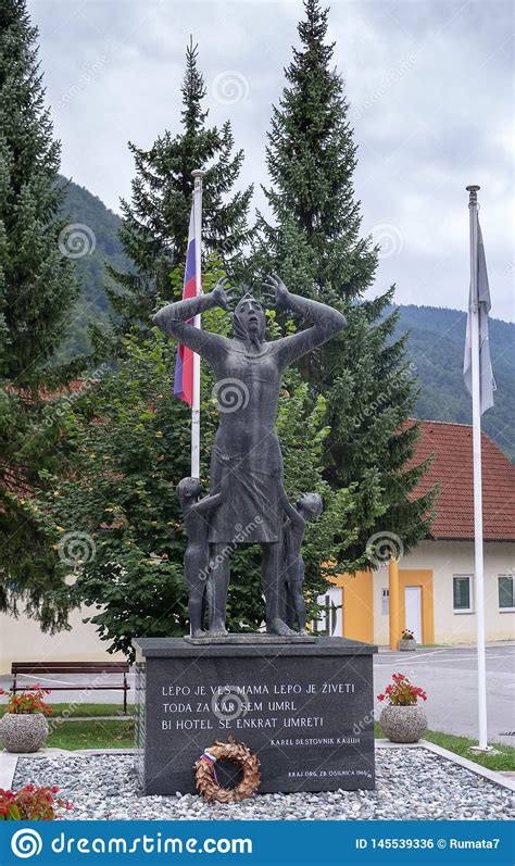 Monumento A Las V Ctimas De Los Ni Os De La Guerra Osilnica Eslovenia