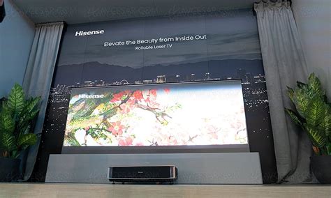 CES 24 Hisense Rollable Laser TV écran enroulable