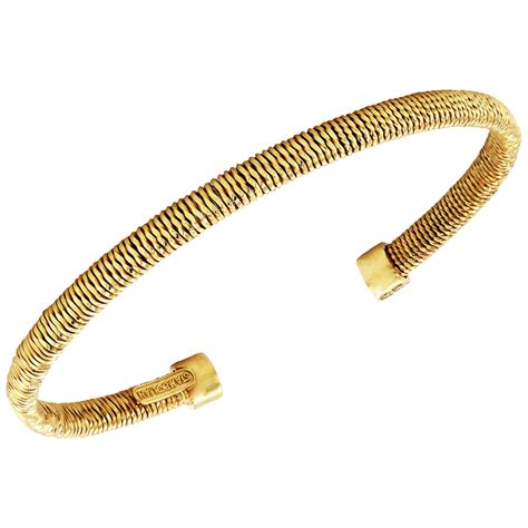 Gucci 18 Karat Yellow Gold Bamboo Stretch Large Bangle Bracelet For