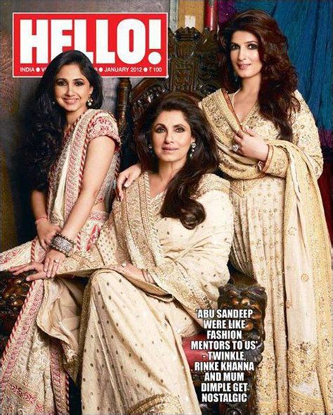 Jaya Bachchan Amrita Singh Dimple Kapadia Pose With Daughters For