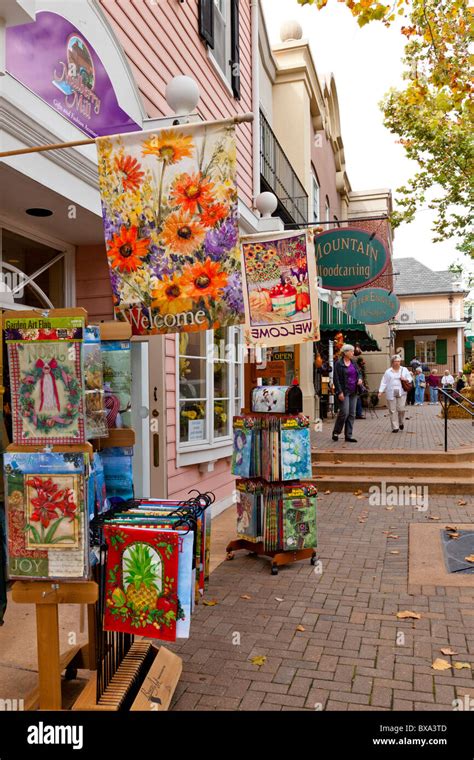 Shops And Stores In Branson Missouri Usa America Stock Photo Alamy