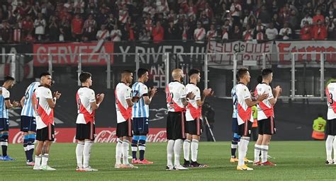 A Qu Hora Juegan Racing Club Vs River Plate Y D Nde Ver Por Tv El