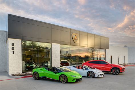 Lamborghini Unveils New Design Aesthetic in Dallas Showroom - IEyeNews