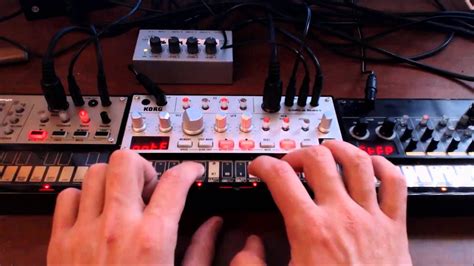 Korg Volca Bass Multi Vco Sequence Tutorial Part 2 Youtube