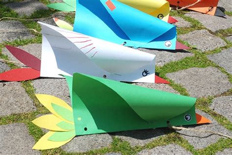 15 Easy Kite Craft Ideas for Kids - Artsy Craftsy Mom