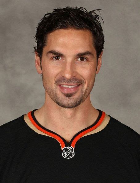 Who is Sheldon Souray dating? Sheldon Souray girlfriend, wife