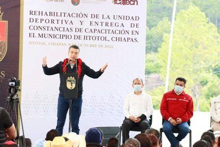 Oye Chiapas Rutilio Escandón inaugura la rehabilitación de la Unidad