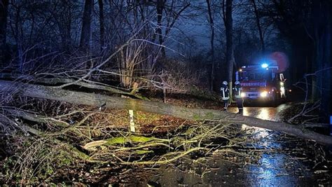 Land unter Sturmtief Zoltan fegt über den Norden NDR de