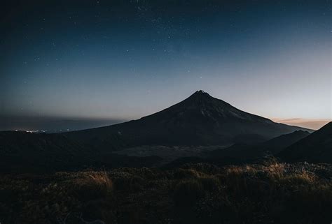 Beautiful landscape Mount Taranaki, New | Premium Photo - rawpixel